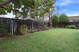 1262 Glenhurst Dr, Lodi, CA 95240 - Photo 30