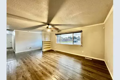 1253 E Louise Avenue, Manteca, CA 95336 - Photo 8