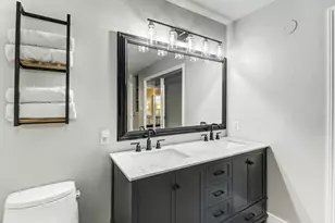 5521 Carlson Dr, Sacramento, CA 95819 - Photo 30