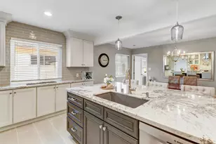 5521 Carlson Dr, Sacramento, CA 95819 - Photo 20