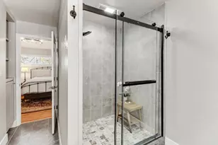 5521 Carlson Dr, Sacramento, CA 95819 - Photo 32