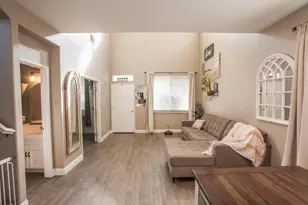 9355 Bennoel Way, Elk Grove, CA 95758 - Photo 8