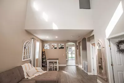 9355 Bennoel Way, Elk Grove, CA 95758 - Photo 12