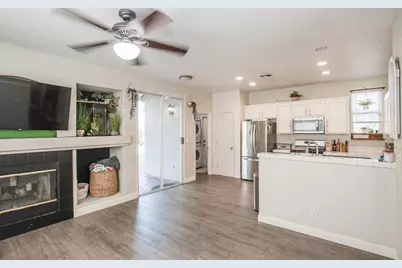 9355 Bennoel Way, Elk Grove, CA 95758 - Photo 30