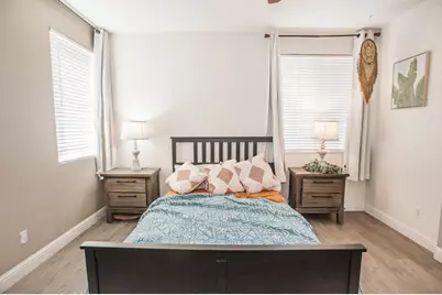 9355 Bennoel Way, Elk Grove, CA 95758 - Photo 44