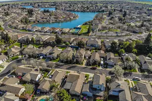 9355 Bennoel Way, Elk Grove, CA 95758 - Photo 62