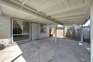 1840 La Jolla Dr, Stockton, CA 95204 - Photo 32