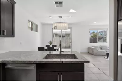 8851 Solo Way, Elk Grove, CA 95757 - Photo 20