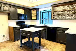 12024 Acosta Ct, Waterford, CA 95386 - Photo 8