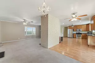 2864 Country Club Blvd, Stockton, CA 95204 - Photo 16