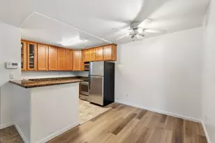 3715 Tallyho Dr, Sacramento, CA 95826 - Photo 6