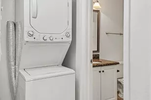 3715 Tallyho Dr, Sacramento, CA 95826 - Photo 12