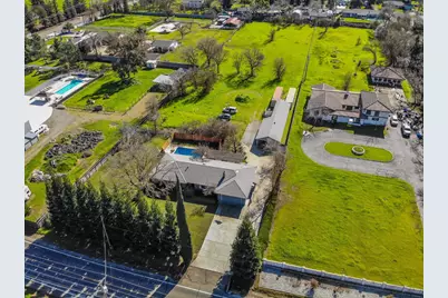 9880 Sheldon Road, Elk Grove, CA 95624 - Photo 2