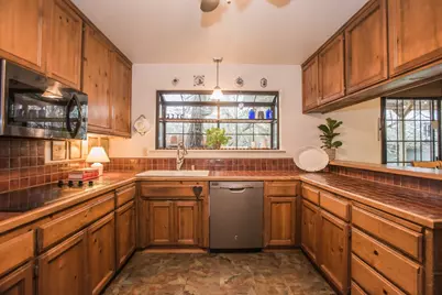 9880 Sheldon Road, Elk Grove, CA 95624 - Photo 12