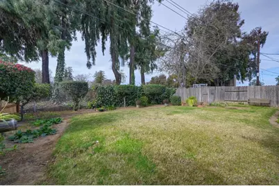4208 46th Avenue, Sacramento, CA 95824 - Photo 36