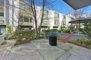 979 Eames Walk, West Sacramento, CA 95691 - Photo 2