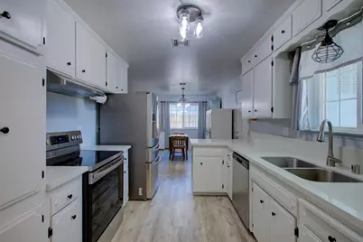 1561 Riechel Avenue, Atwater, CA 95301 - Photo 2