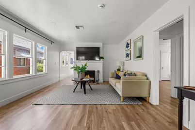 2625 27th Street, Sacramento, CA 95818 - Photo 6