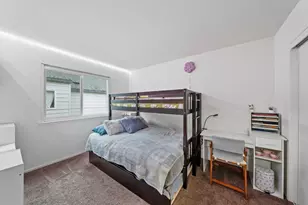 8240 Center Pkwy, Sacramento, CA 95823 - Photo 18