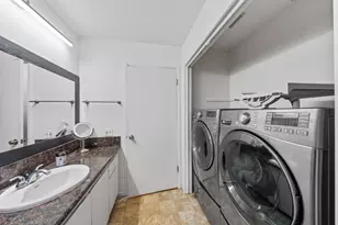 8240 Center Pkwy, Sacramento, CA 95823 - Photo 26