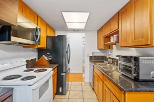 8240 Center Pkwy, Sacramento, CA 95823 - Photo 14