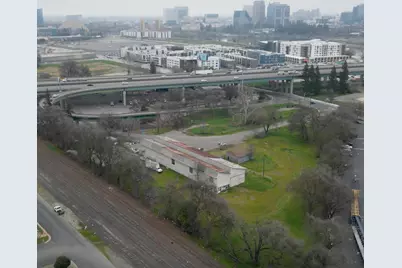 1100 S River Road, West Sacramento, CA 95691 - Photo 1