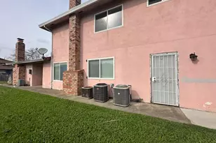 67 Nedra Ct, Sacramento, CA 95822 - Photo 4