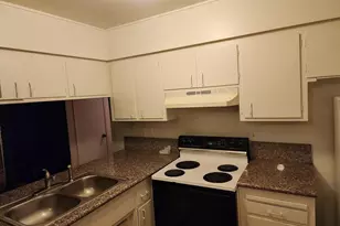 67 Nedra Ct, Sacramento, CA 95822 - Photo 10