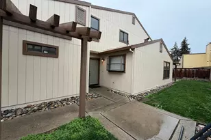 1023 Camphor St, Manteca, CA 95337 - Photo 2