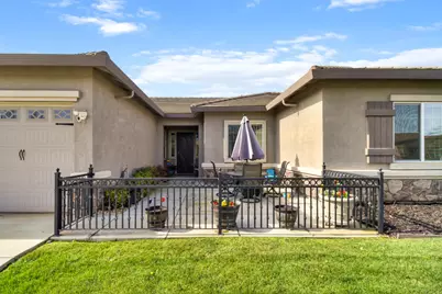 780 Griffey Way, Galt, CA 95632 - Photo 2