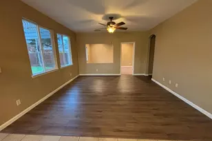 1602 E Dorothy Ln, Yuba City, CA 95993 - Photo 12