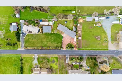 3261 E Calimyrna Road, Acampo, CA 95220 - Photo 34