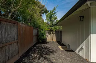 811 Southwick Way, Sacramento, CA 95864 - Photo 46