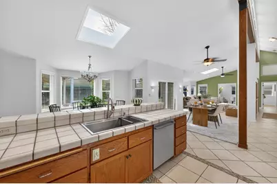 881 Notre Dame Drive, Woodland, CA 95695 - Photo 12