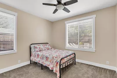 9700 Glacier Creek Way, Elk Grove, CA 95624 - Photo 30