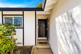 9847 Beachwood Dr, Orangevale, CA 95662 - Photo 14