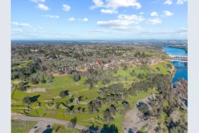 8764 Bluff Lane, Fair Oaks, CA 95628 - Photo 16