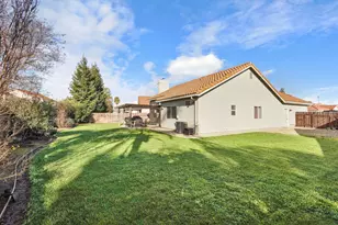 876 Cobden Way, Galt, CA 95632 - Photo 26