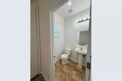 707 Queensland Circle, Stockton, CA 95206 - Photo 10