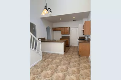 707 Queensland Circle, Stockton, CA 95206 - Photo 8