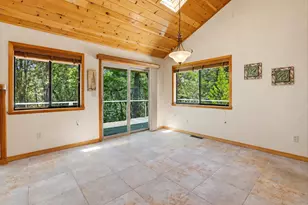 14370 Rollins Park Dr, Grass Valley, CA 95945 - Photo 14