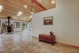 14370 Rollins Park Dr, Grass Valley, CA 95945 - Photo 8