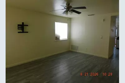 4121 Brookfield Drive, Sacramento, CA 95823 - Photo 8