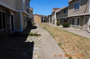 4121 Brookfield Dr, Sacramento, CA 95823 - Photo 2