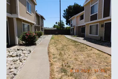 4121 Brookfield Drive, Sacramento, CA 95823 - Photo 2