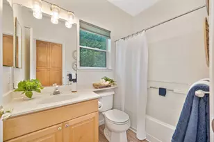 9177 Rizes Way, Elk Grove, CA 95758 - Photo 44