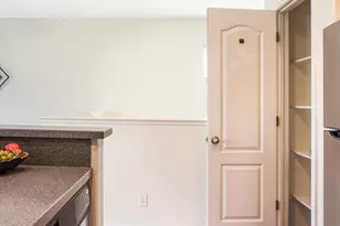 3301 N Park Dr, Sacramento, CA 95835 - Photo 8