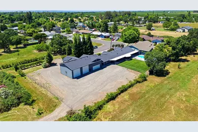 7307 N Roberta Way, Marysville, CA 95901 - Photo 2