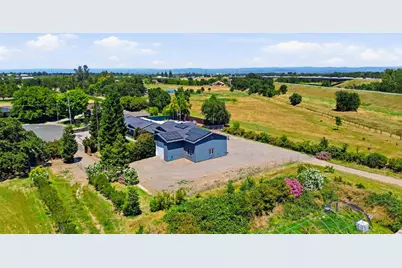 7307 N Roberta Way, Marysville, CA 95901 - Photo 4