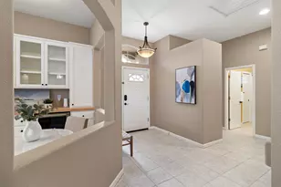 5242 Wyndham Oak Ln, Carmichael, CA 95608 - Photo 4